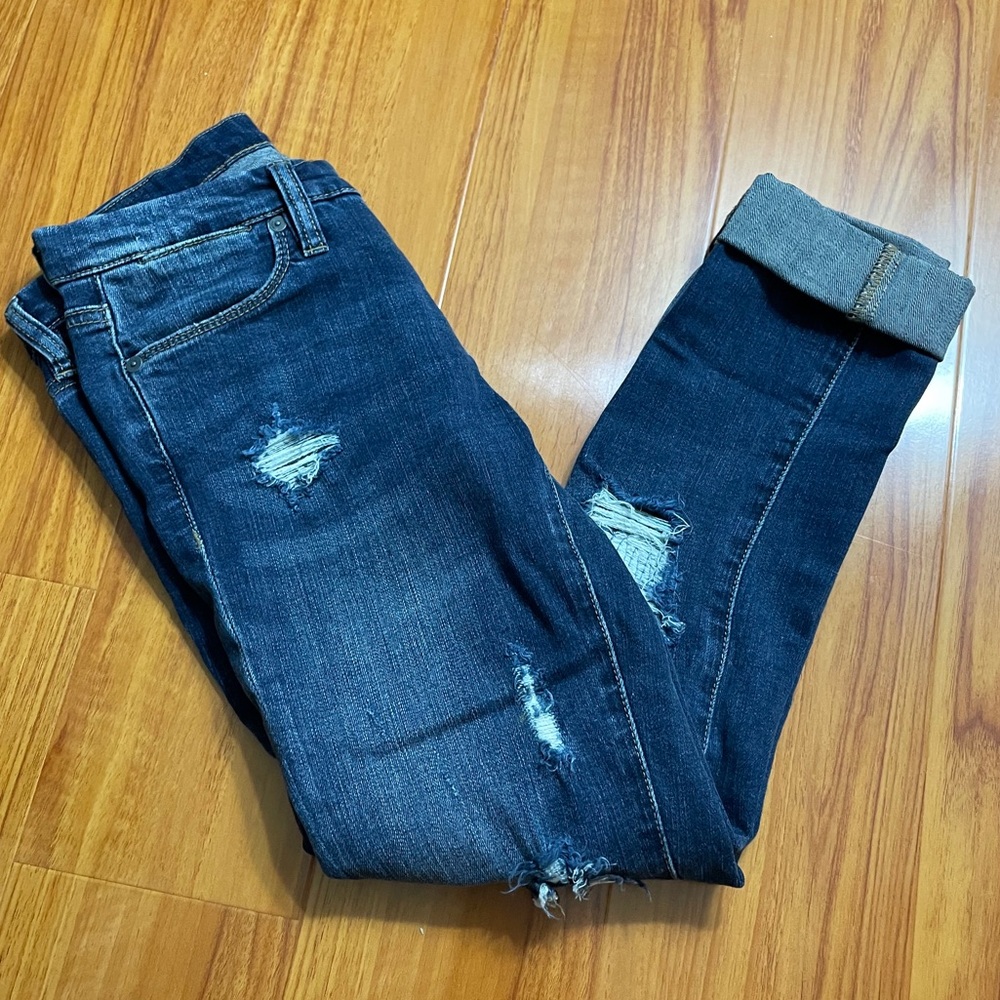 Blank NYC distressed jeans 25